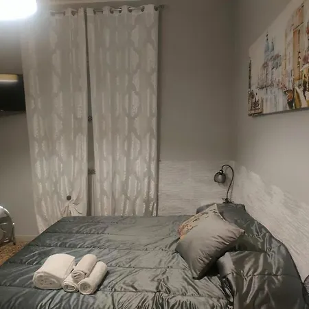 Alojamento de Acomodação e Pequeno-almoço Stadio Catanzaro